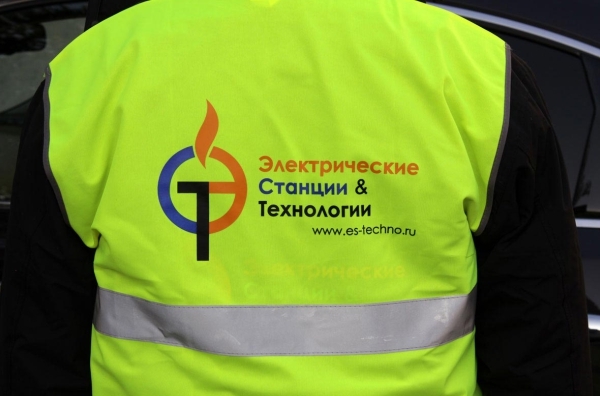 Брендирование-спецодежды-наклейки-на-спецодежду-с-логотипом.jpg